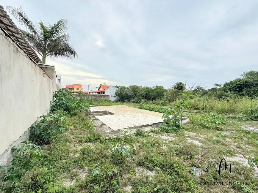 Foto 5 de Terreno / Lote à venda, 360m2 em Araruama - RJ