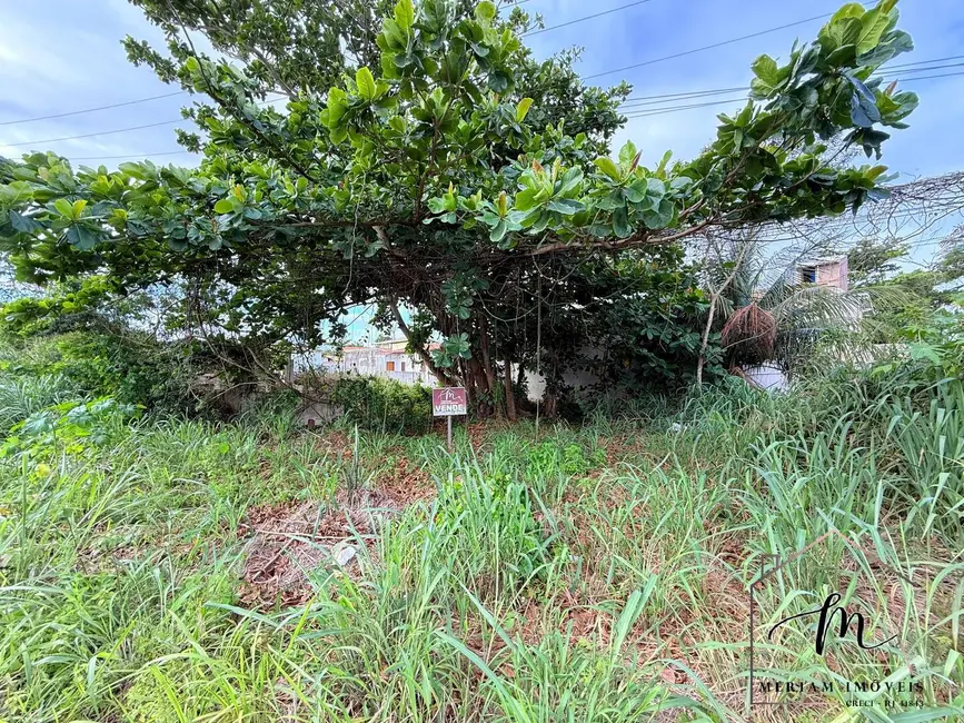 Foto 2 de Terreno / Lote à venda, 517m2 em Araruama - RJ