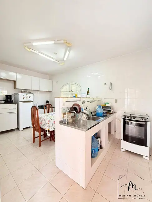 Casa de Condomínio com 3 quartos à venda, 600m2 em Praia Seca, Araruama - RJ - imagem 4 Foto 4 de Casa de Condomínio com 3 quartos à venda, 600m2 em Praia Seca, Araruama - RJ