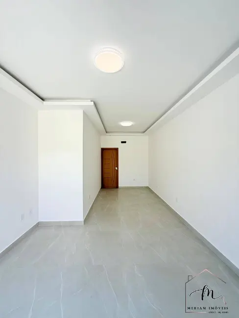 Casa de Condomínio com 3 quartos à venda, 360m2 em Praia Seca, Araruama - RJ - imagem 7 Foto 7 de Casa de Condomínio com 3 quartos à venda, 360m2 em Praia Seca, Araruama - RJ