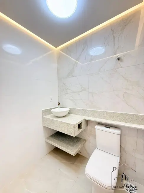 Casa de Condomínio com 3 quartos à venda, 360m2 em Praia Seca, Araruama - RJ - imagem 9 Foto 9 de Casa de Condomínio com 3 quartos à venda, 360m2 em Praia Seca, Araruama - RJ