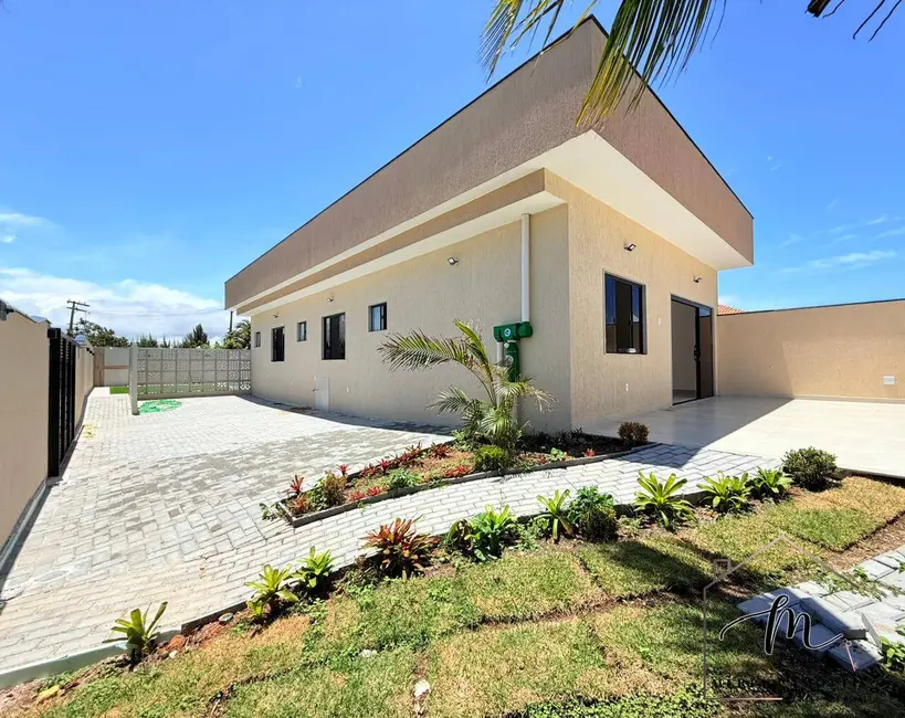 Casa de Condomínio com 3 quartos à venda, 360m2 em Praia Seca, Araruama - RJ - imagem 2 Foto 2 de Casa de Condomínio com 3 quartos à venda, 360m2 em Praia Seca, Araruama - RJ