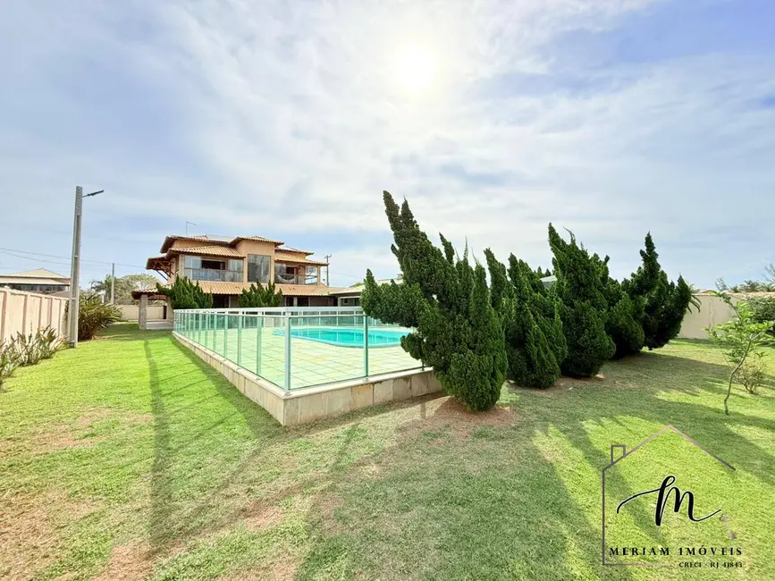 Foto 2 de Casa de Condomínio com 3 quartos à venda, 920m2 em Arraial Do Cabo - RJ