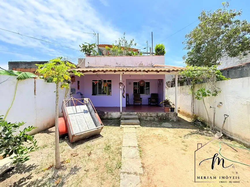 Foto 2 de Casa com 3 quartos à venda em Praia Seca, Araruama - RJ