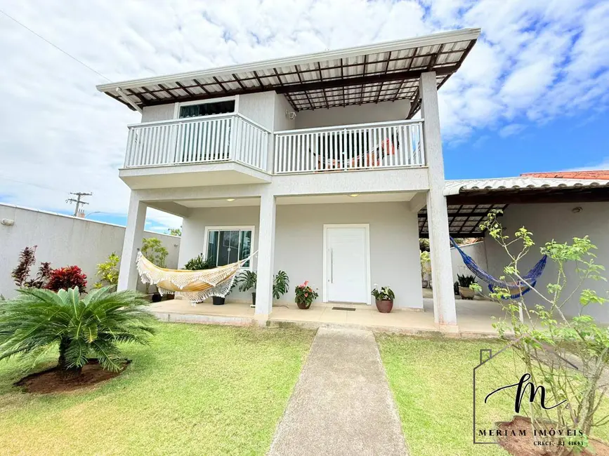 Foto 2 de Casa de Condomínio com 6 quartos à venda, 360m2 em Araruama - RJ