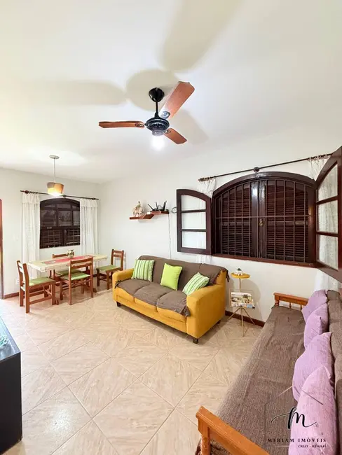 Foto 7 de Casa com 2 quartos à venda, 360m2 em Araruama - RJ