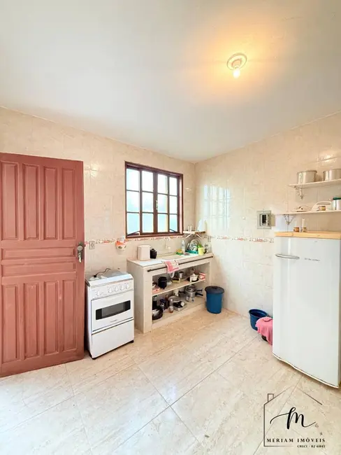 Foto 5 de Casa com 2 quartos à venda em Araruama - RJ