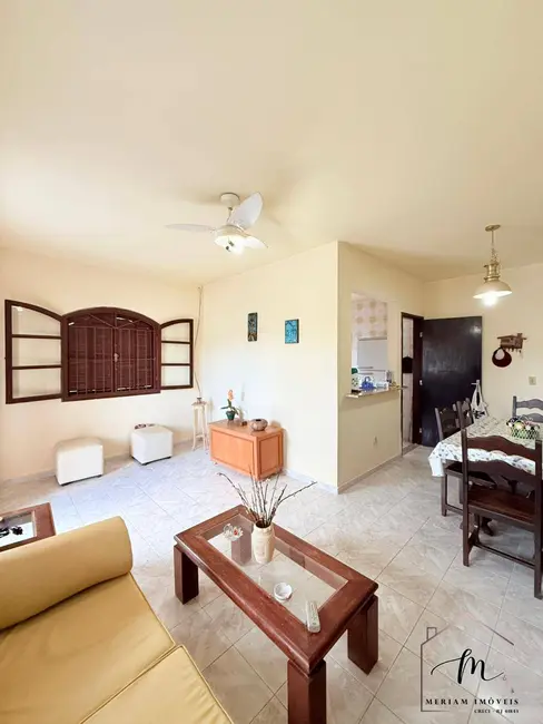 Foto 5 de Casa com 3 quartos à venda, 360m2 em Araruama - RJ