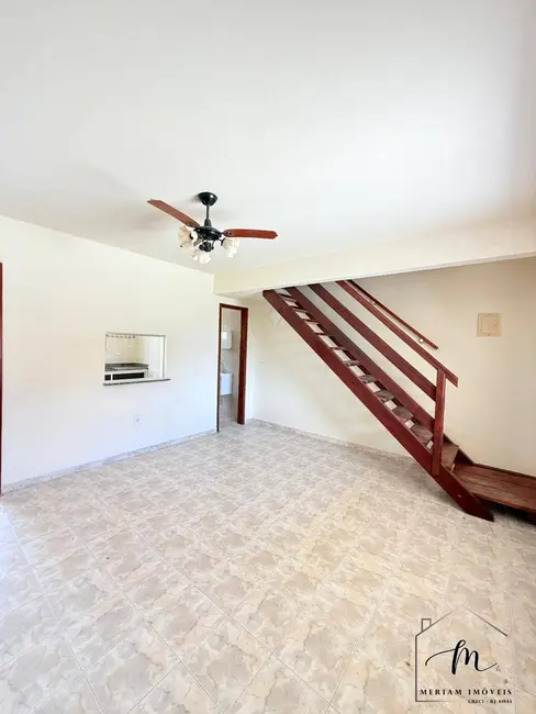 Foto 3 de Casa com 2 quartos à venda em Araruama - RJ