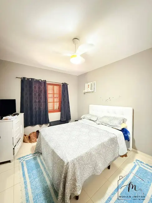 Foto 7 de Casa com 3 quartos à venda em Araruama - RJ