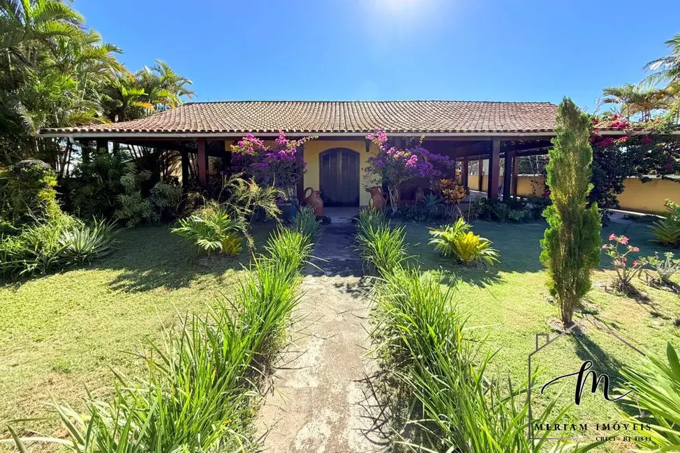 Foto 2 de Casa de Condomínio com 4 quartos à venda, 1000m2 em Praia Seca, Araruama - RJ