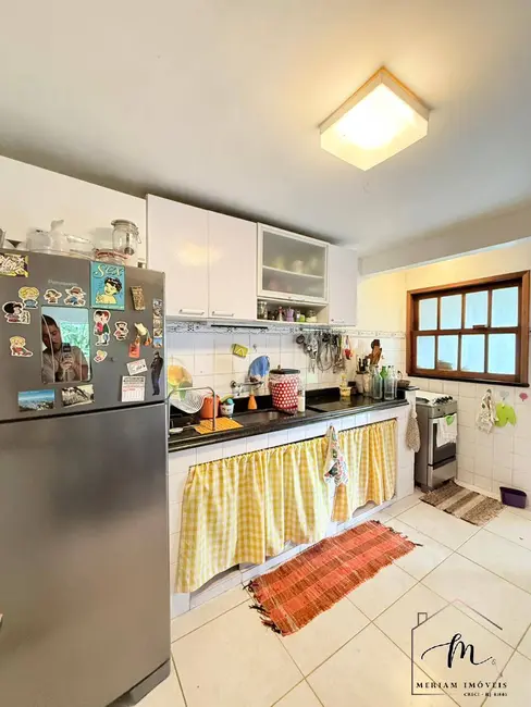 Foto 9 de Casa com 5 quartos à venda, 360m2 em Araruama - RJ
