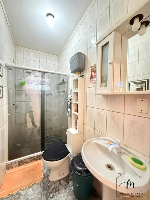Foto 10 de Casa à venda, 450m2 em Araruama - RJ