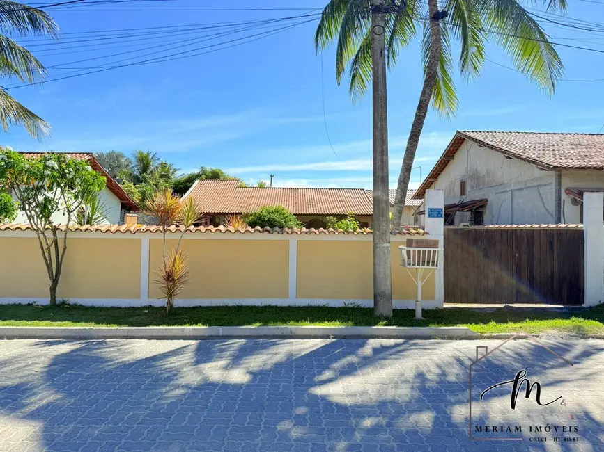 Foto 14 de Casa à venda, 450m2 em Araruama - RJ