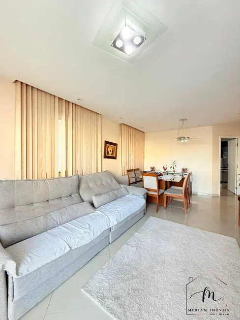 Foto 3 de Casa de Condomínio com 3 quartos à venda em Araruama - RJ