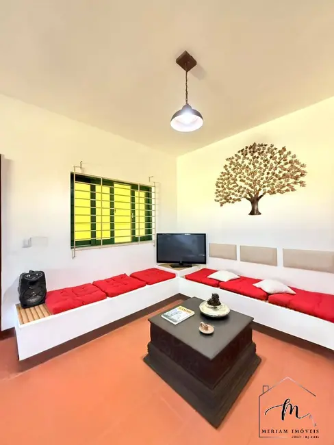 Casa com 2 quartos para alugar em Araruama - RJ - imagem 5 Foto 5 de Casa com 2 quartos para alugar em Araruama - RJ