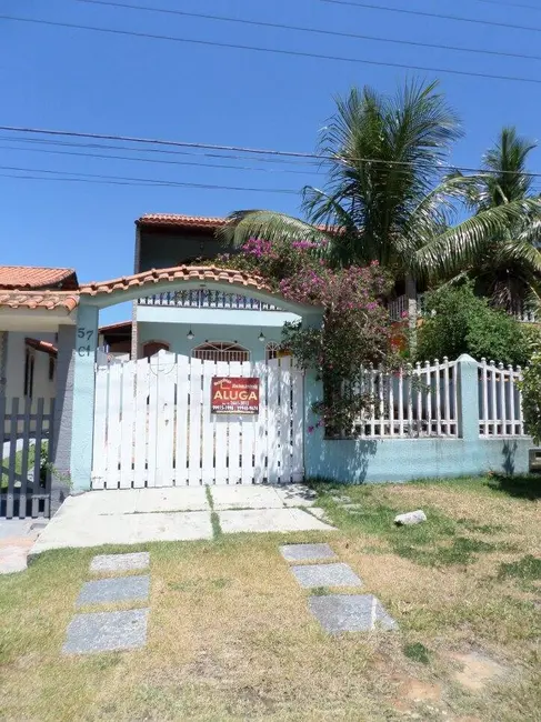 Foto 2 de Casa com 5 quartos à venda em Praia Seca, Araruama - RJ