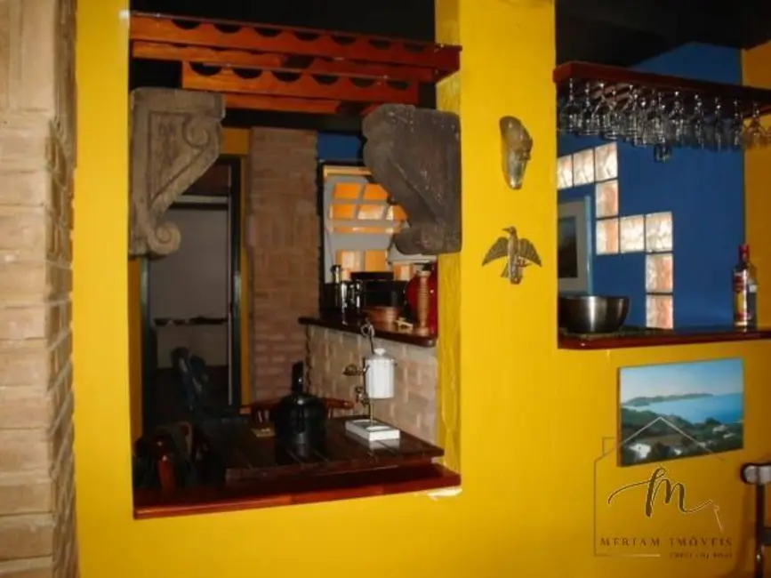 Sala Comercial à venda, 640m2 em Praia Seca, Araruama - RJ - imagem 4 Foto 4 de Sala Comercial à venda, 640m2 em Praia Seca, Araruama - RJ