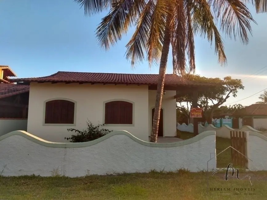 Foto 2 de Casa com 3 quartos à venda em Praia Seca, Araruama - RJ