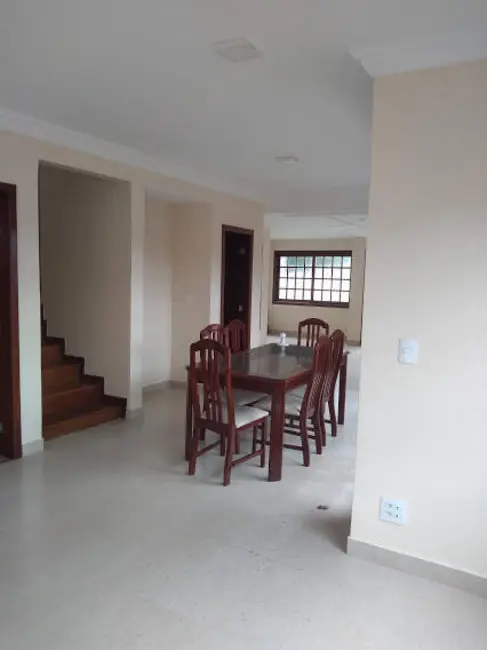 Casa com 3 quartos à venda em Parque Flamboyant, Campos Dos Goytacazes - RJ - imagem 1 Foto 1 de Casa com 3 quartos à venda em Parque Flamboyant, Campos Dos Goytacazes - RJ