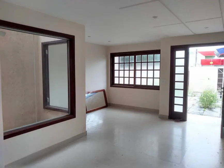 Casa com 3 quartos à venda em Parque Flamboyant, Campos Dos Goytacazes - RJ - imagem 3 Foto 3 de Casa com 3 quartos à venda em Parque Flamboyant, Campos Dos Goytacazes - RJ