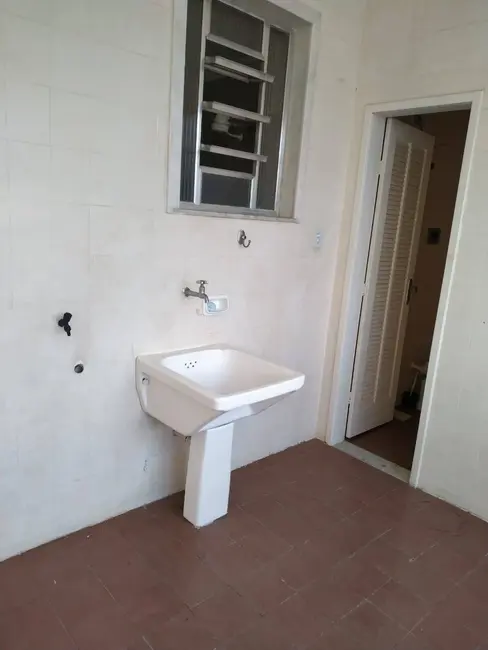 Apartamento com 3 quartos para alugar, 150m2 em Parque Flamboyant, Campos Dos Goytacazes - RJ - imagem 6 Foto 6 de Apartamento com 3 quartos para alugar, 150m2 em Parque Flamboyant, Campos Dos Goytacazes - RJ