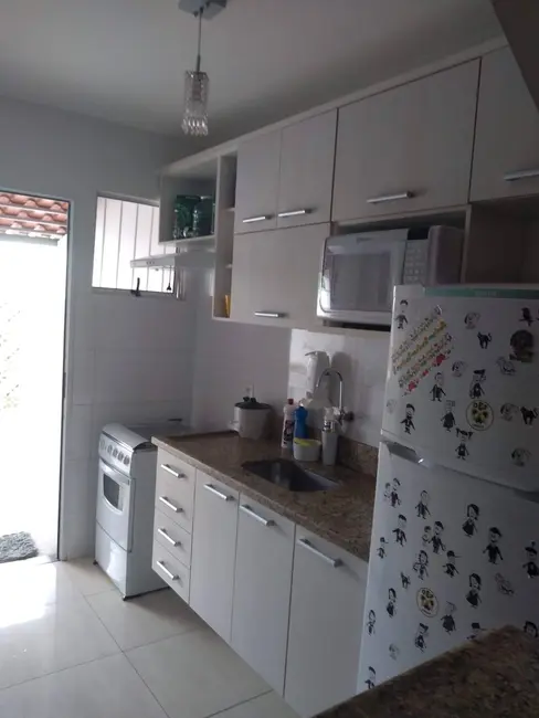 Casa com 2 quartos à venda em Parque Jóquei Club, Campos Dos Goytacazes - RJ - imagem 4 Foto 4 de Casa com 2 quartos à venda em Parque Jóquei Club, Campos Dos Goytacazes - RJ