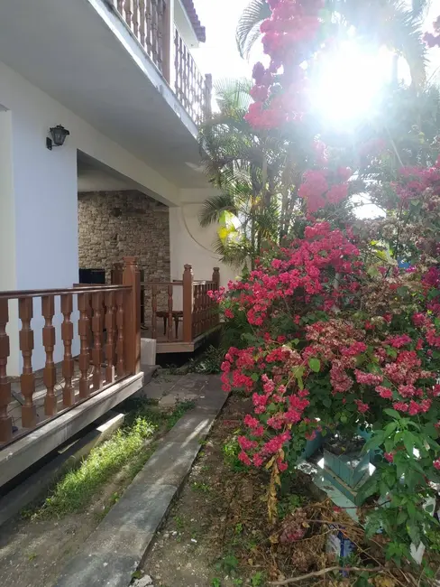 Foto 2 de Casa com 3 quartos à venda e para alugar em Centro, Campos Dos Goytacazes - RJ