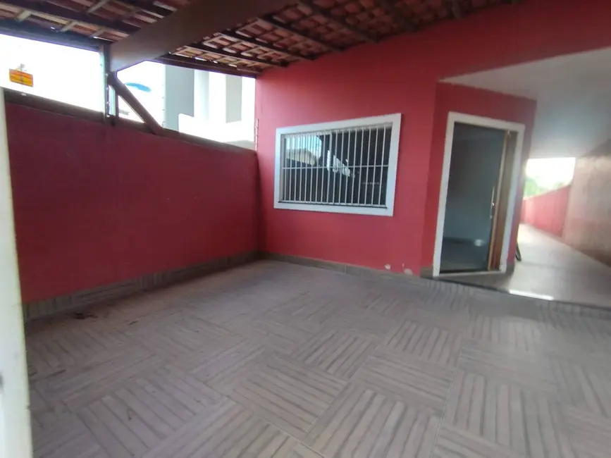 Casa com 2 quartos à venda, 159m2 em Residencial Porto Seguro, Campos Dos Goytacazes - RJ - imagem 2 Foto 2 de Casa com 2 quartos à venda, 159m2 em Residencial Porto Seguro, Campos Dos Goytacazes - RJ
