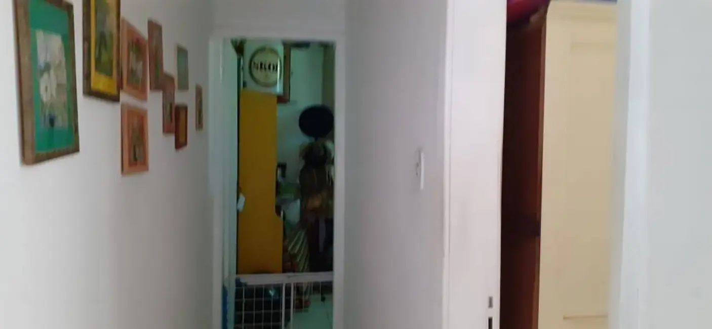 Casa com 3 quartos à venda, 200m2 em Centro, Campos Dos Goytacazes - RJ - imagem 7 Foto 7 de Casa com 3 quartos à venda, 200m2 em Centro, Campos Dos Goytacazes - RJ