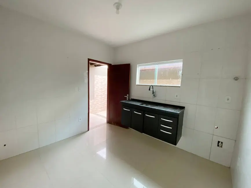 Casa com 2 quartos à venda, 100m2 em Campos Dos Goytacazes - RJ - imagem 3 Foto 3 de Casa com 2 quartos à venda, 100m2 em Campos Dos Goytacazes - RJ