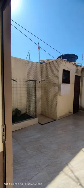 Casa com 3 quartos à venda, 180m2 em Parque Aurora, Campos Dos Goytacazes - RJ - imagem 9 Foto 9 de Casa com 3 quartos à venda, 180m2 em Parque Aurora, Campos Dos Goytacazes - RJ