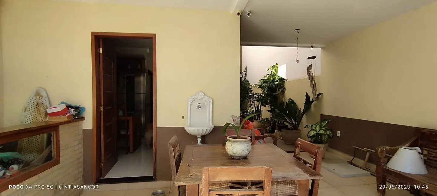 Casa com 3 quartos à venda, 180m2 em Parque Aurora, Campos Dos Goytacazes - RJ - imagem 7 Foto 7 de Casa com 3 quartos à venda, 180m2 em Parque Aurora, Campos Dos Goytacazes - RJ