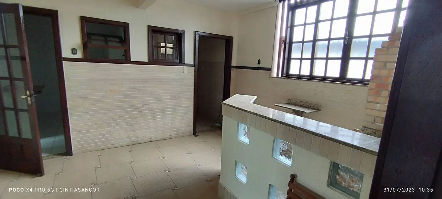 Foto 3 de Apartamento com 3 quartos à venda em Campos Dos Goytacazes - RJ