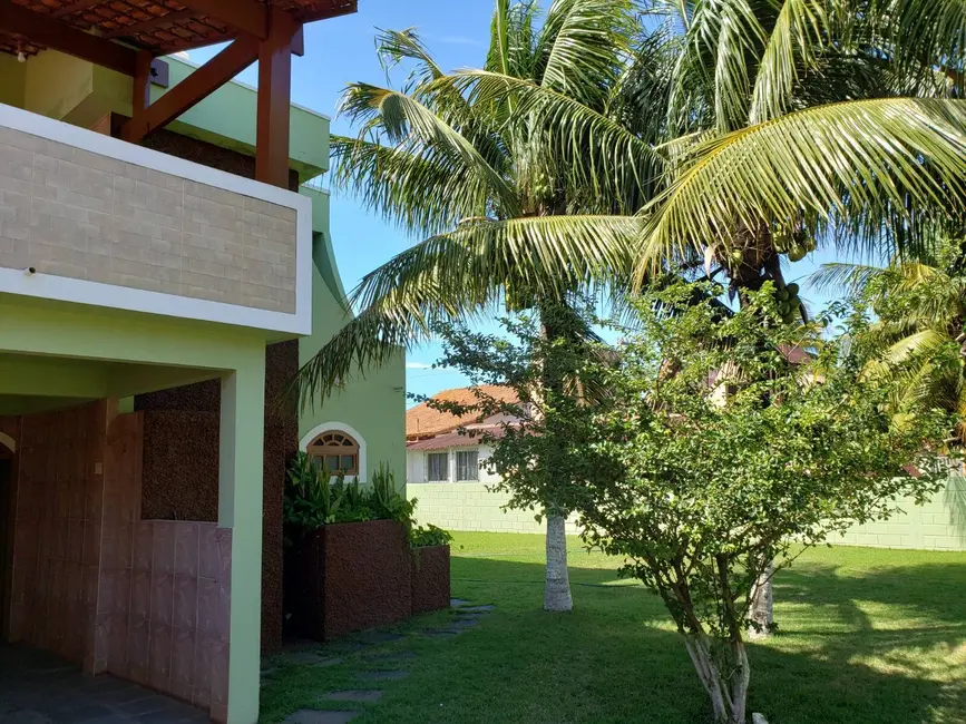 Casa com 3 quartos à venda, 360m2 em Grussaí, Sao Joao Da Barra - RJ - imagem 8 Foto 8 de Casa com 3 quartos à venda, 360m2 em Grussaí, Sao Joao Da Barra - RJ