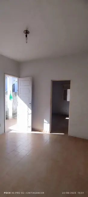 Casa com 5 quartos à venda, 360m2 em Parque Tarcisio Miranda, Campos Dos Goytacazes - RJ - imagem 9 Foto 9 de Casa com 5 quartos à venda, 360m2 em Parque Tarcisio Miranda, Campos Dos Goytacazes - RJ