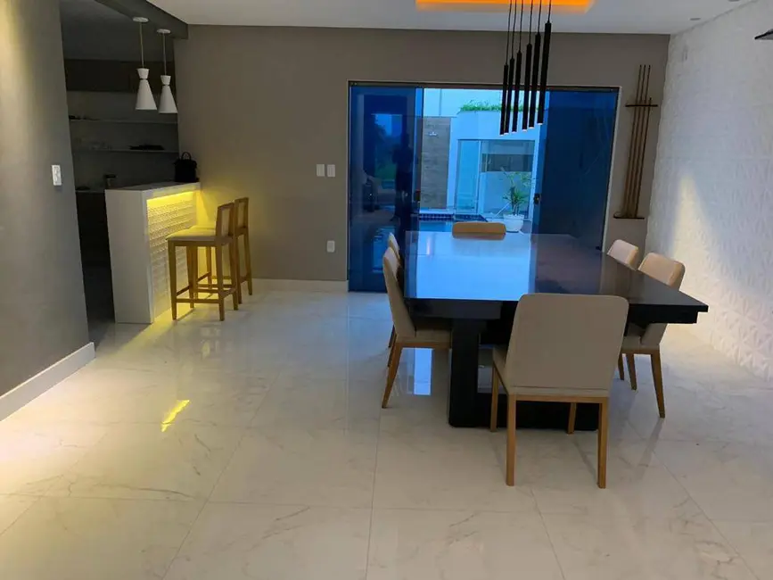 Foto 12 de Casa com 4 quartos à venda e para alugar em Parque Rodoviário, Campos Dos Goytacazes - RJ