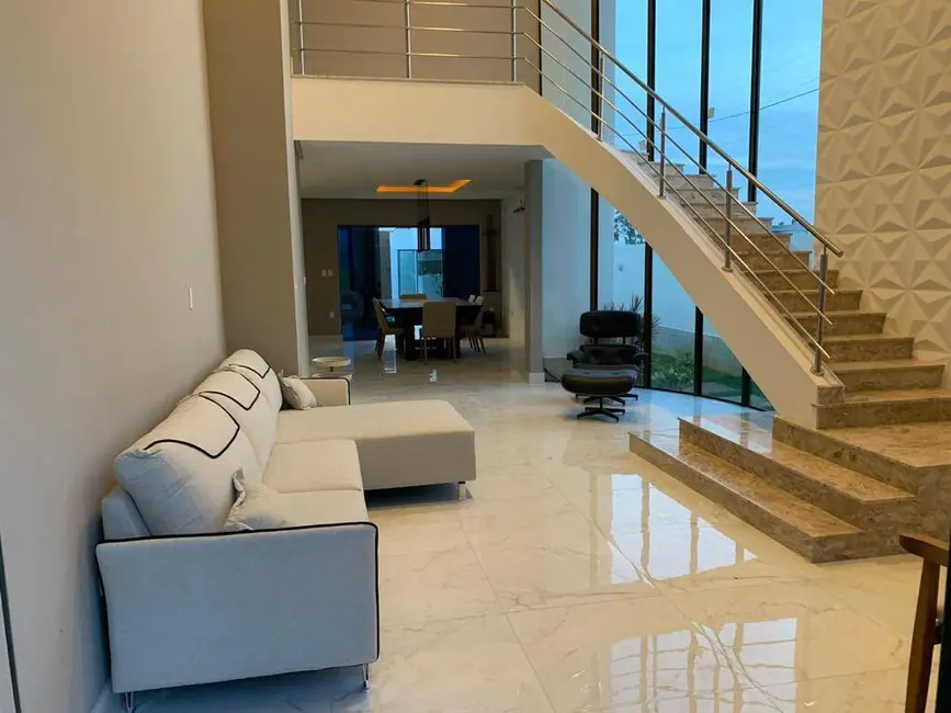 Foto 15 de Casa com 4 quartos à venda e para alugar em Parque Rodoviário, Campos Dos Goytacazes - RJ