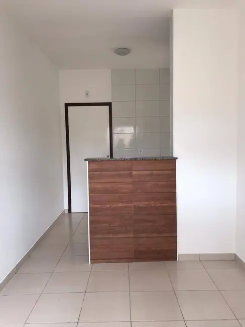 Foto 6 de Apartamento com 2 quartos à venda, 50m2 em Campos Dos Goytacazes - RJ