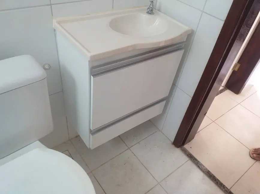 Foto 4 de Apartamento com 2 quartos à venda, 50m2 em Campos Dos Goytacazes - RJ
