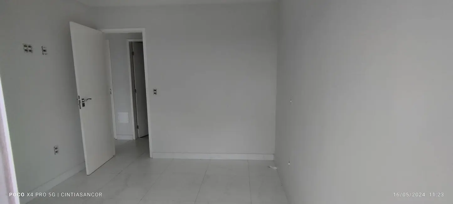 Apartamento com 3 quartos à venda, 105m2 em Campos Dos Goytacazes - RJ - imagem 5 Foto 5 de Apartamento com 3 quartos à venda, 105m2 em Campos Dos Goytacazes - RJ