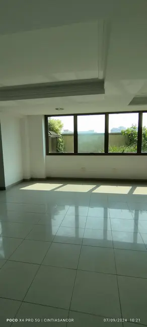 Foto 2 de Apartamento com 3 quartos à venda em Centro, Campos Dos Goytacazes - RJ