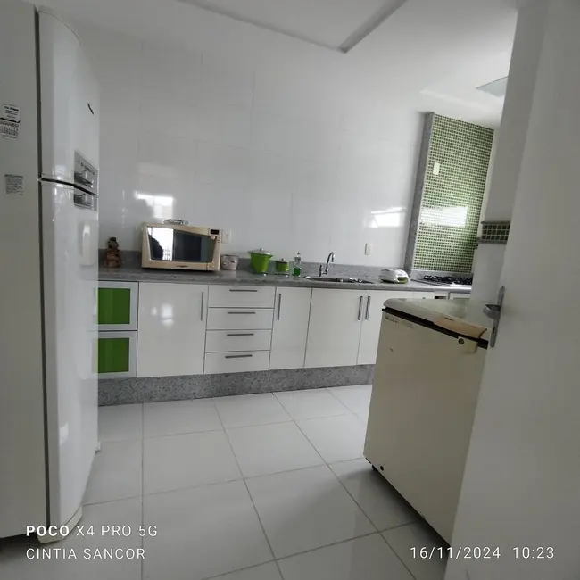 Apartamento com 3 quartos à venda e para alugar, 260m2 em Centro, Campos Dos Goytacazes - RJ - imagem 6 Foto 6 de Apartamento com 3 quartos à venda e para alugar, 260m2 em Centro, Campos Dos Goytacazes - RJ