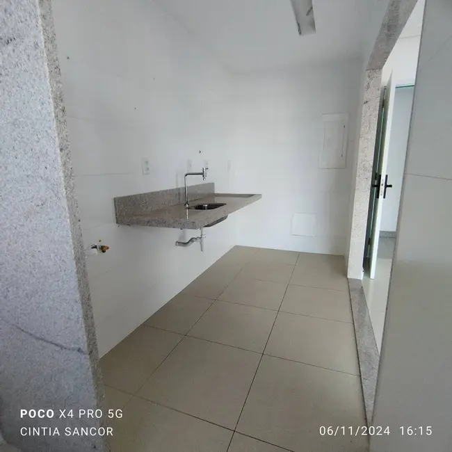 Apartamento com 2 quartos para alugar, 98m2 em Centro, Campos Dos Goytacazes - RJ - imagem 9 Foto 9 de Apartamento com 2 quartos para alugar, 98m2 em Centro, Campos Dos Goytacazes - RJ