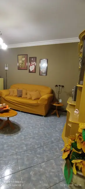 Casa com 4 quartos à venda em Alphaville, Campos Dos Goytacazes - RJ - imagem 8 Foto 8 de Casa com 4 quartos à venda em Alphaville, Campos Dos Goytacazes - RJ