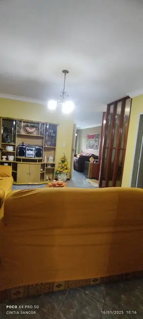 Casa com 4 quartos à venda em Alphaville, Campos Dos Goytacazes - RJ - imagem 3 Foto 3 de Casa com 4 quartos à venda em Alphaville, Campos Dos Goytacazes - RJ