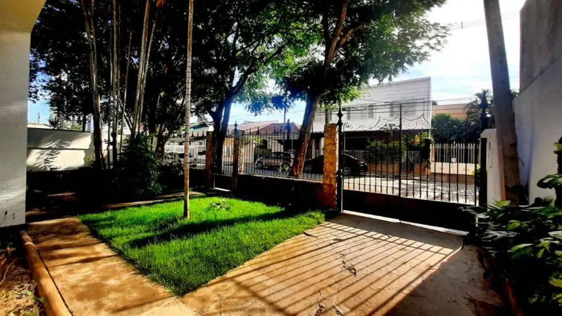 Casa com 3 quartos à venda, 450m2 em Parque Tamandaré, Campos Dos Goytacazes - RJ - imagem 3 Foto 3 de Casa com 3 quartos à venda, 450m2 em Parque Tamandaré, Campos Dos Goytacazes - RJ
