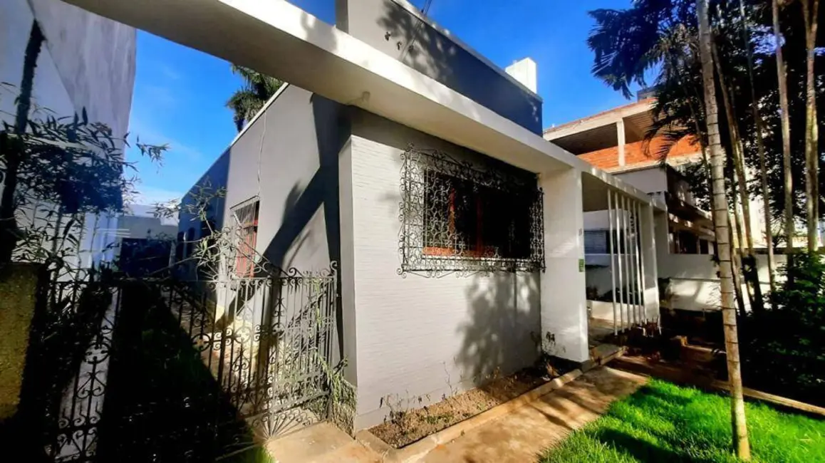 Casa com 3 quartos à venda, 450m2 em Parque Tamandaré, Campos Dos Goytacazes - RJ - imagem 5 Foto 5 de Casa com 3 quartos à venda, 450m2 em Parque Tamandaré, Campos Dos Goytacazes - RJ