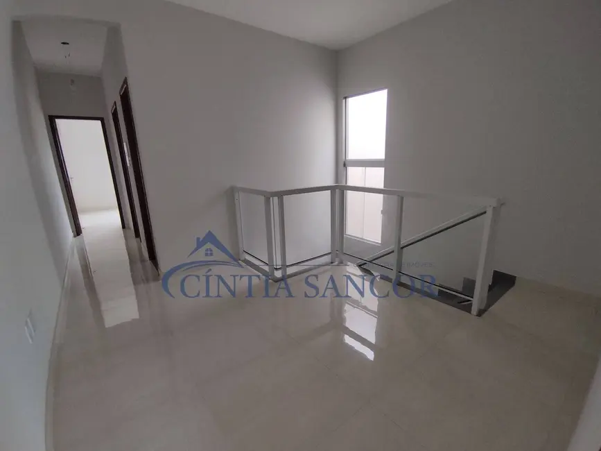 Casa com 3 quartos à venda, 154m2 em Alphaville, Campos Dos Goytacazes - RJ - imagem 4 Foto 4 de Casa com 3 quartos à venda, 154m2 em Alphaville, Campos Dos Goytacazes - RJ