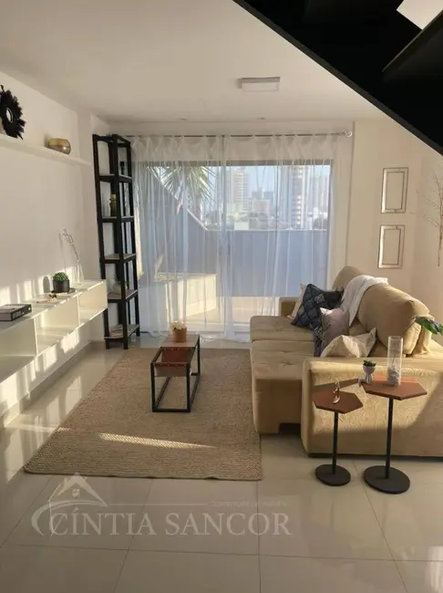 Foto 1 de Cobertura com 3 quartos para alugar, 120m2 em Centro, Campos Dos Goytacazes - RJ